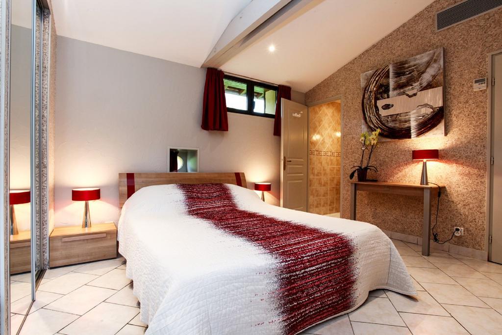 Chambres D'Hotes Les Peyrouses سارلا لا كانيدا المظهر الخارجي الصورة